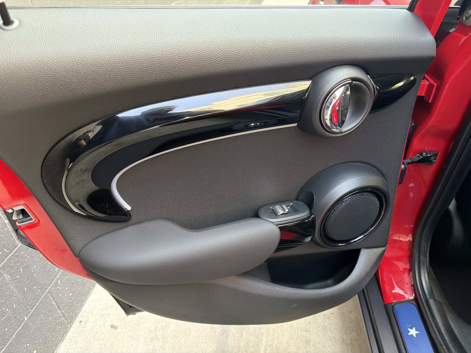 Used 2023 MINI Cooper S FWD image 8