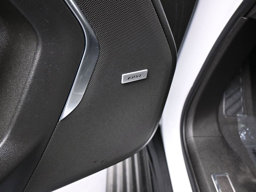 Used 2023 GMC Yukon XL AT4 image 15