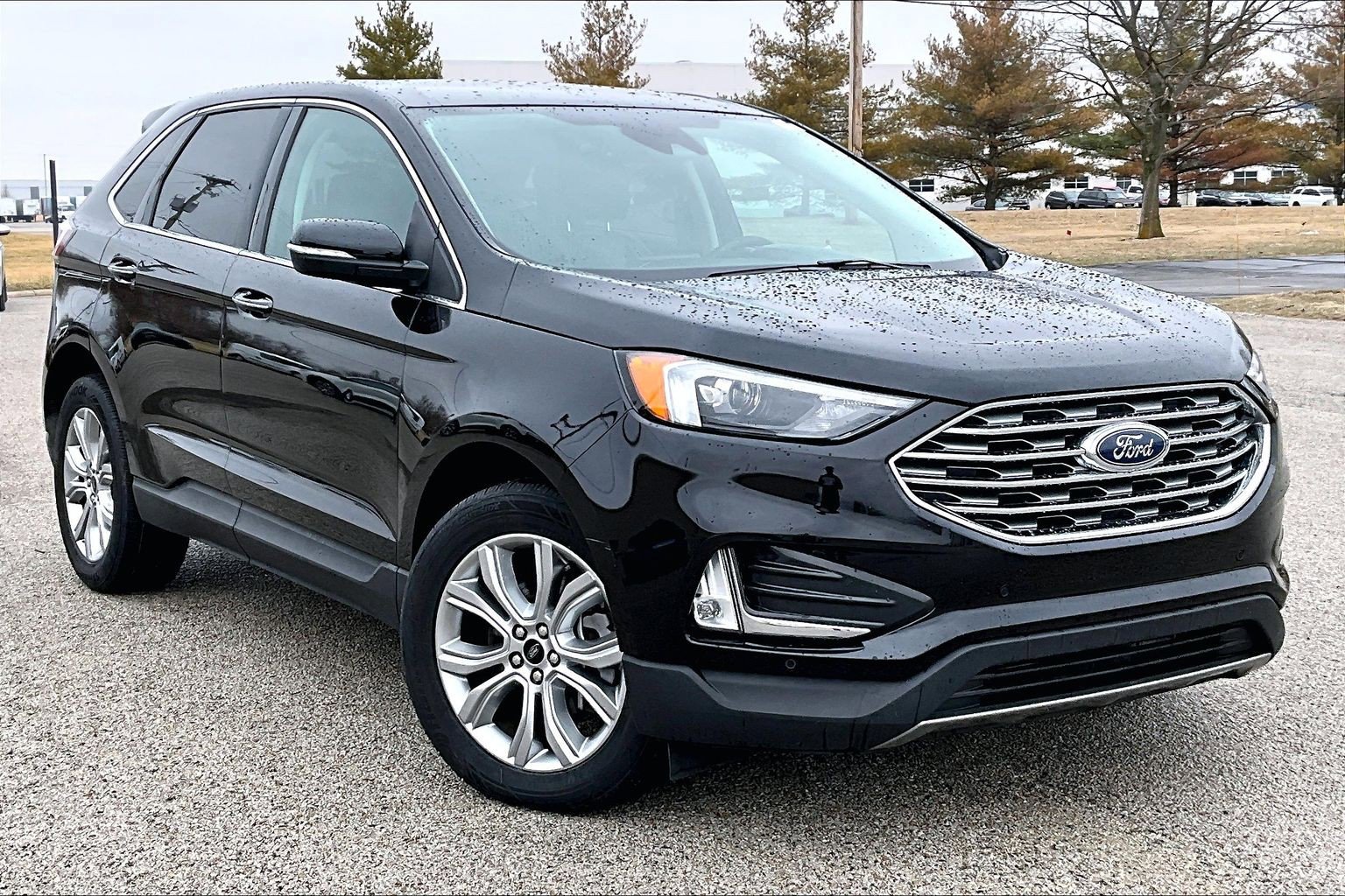 Used 2024 Ford Edge Titanium AWD/4WD image 37