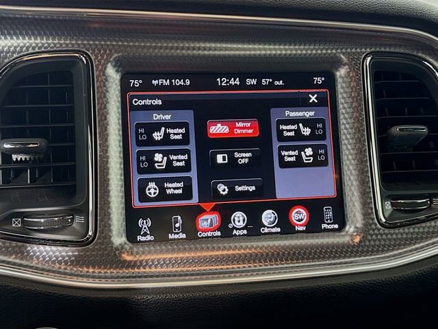 Used 2015 Dodge Challenger SRT Hellcat RWD image 21