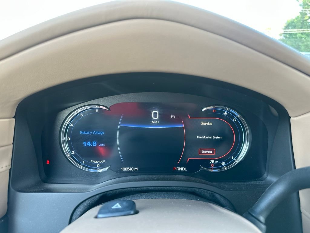 Used 2019 Cadillac Escalade ESV Platinum AWD/4WD image 6