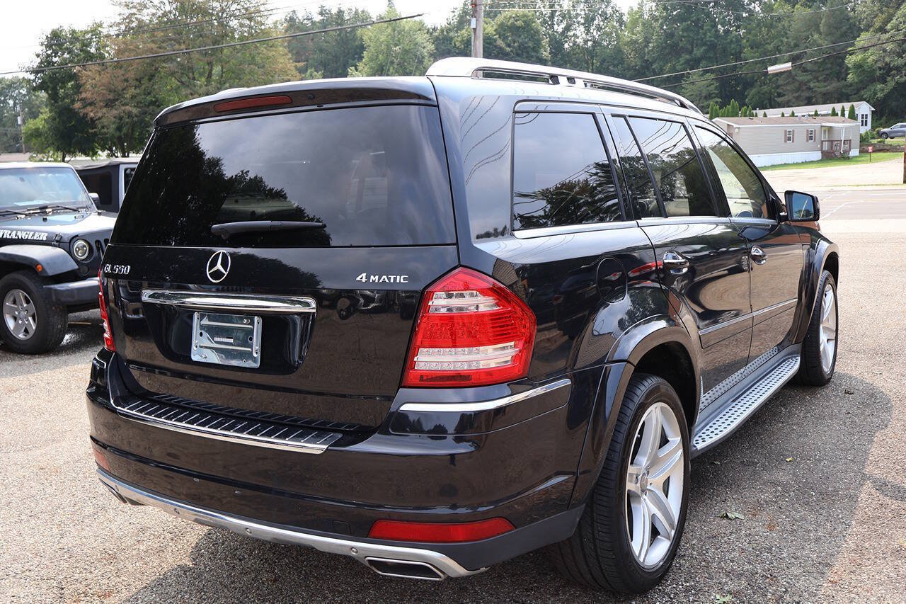 Used 2011 Mercedes-Benz GL 550 4MATIC image 9