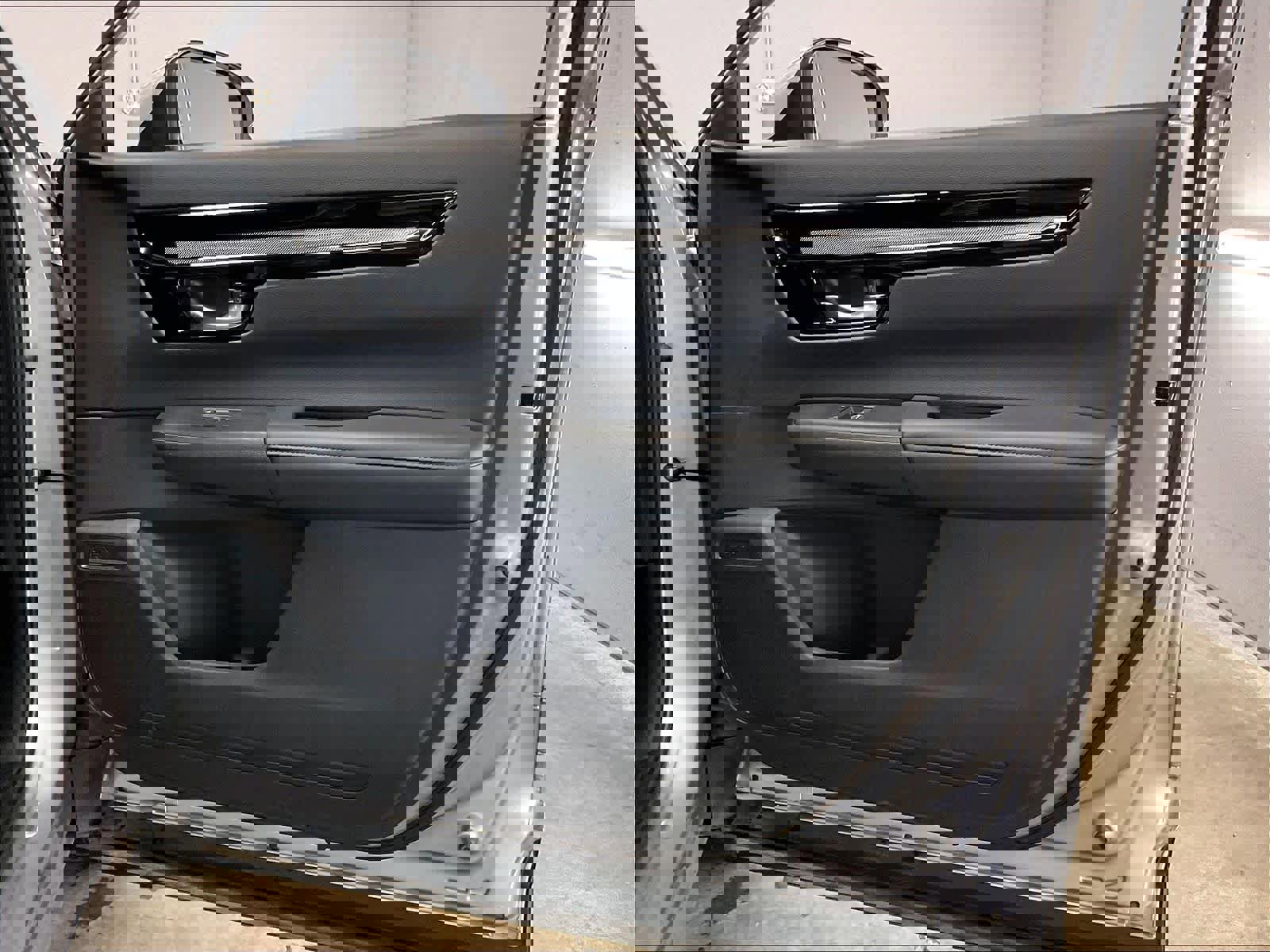 Used 2023 Honda CR-V EX-L image 25