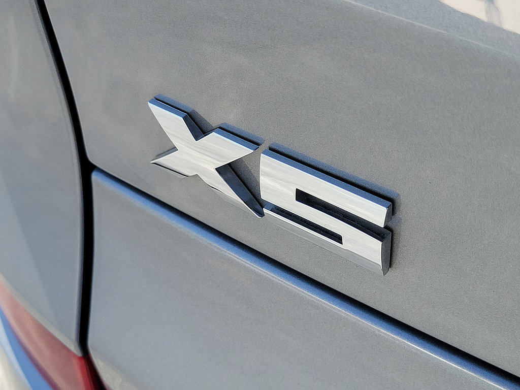 Used 2024 BMW X5 M60i w/ Climate Comfort Package AWD/4WD image 7