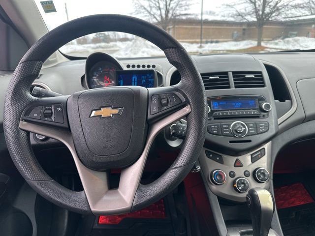 Used 2012 Chevrolet Sonic LT image 7