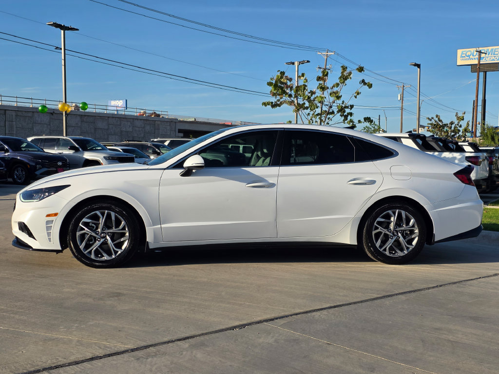 Used 2023 Hyundai Sonata SEL w/ Convenience Package FWD image 5