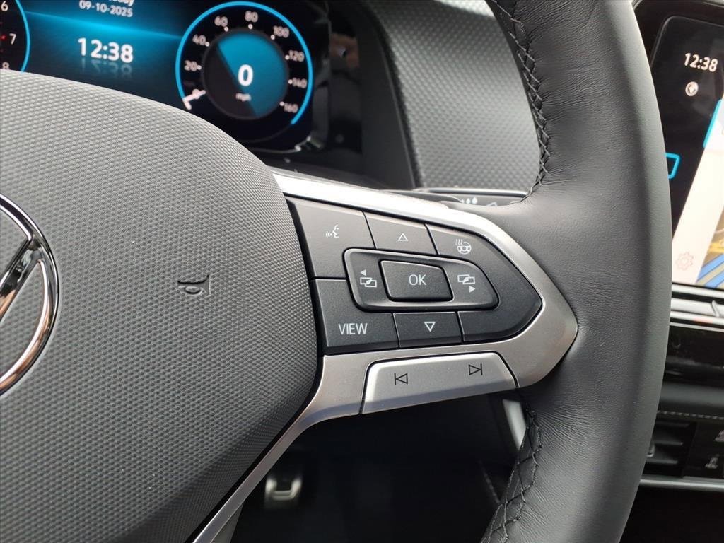 New 2026 Volkswagen Atlas Cross Sport SEL R-Line image 20