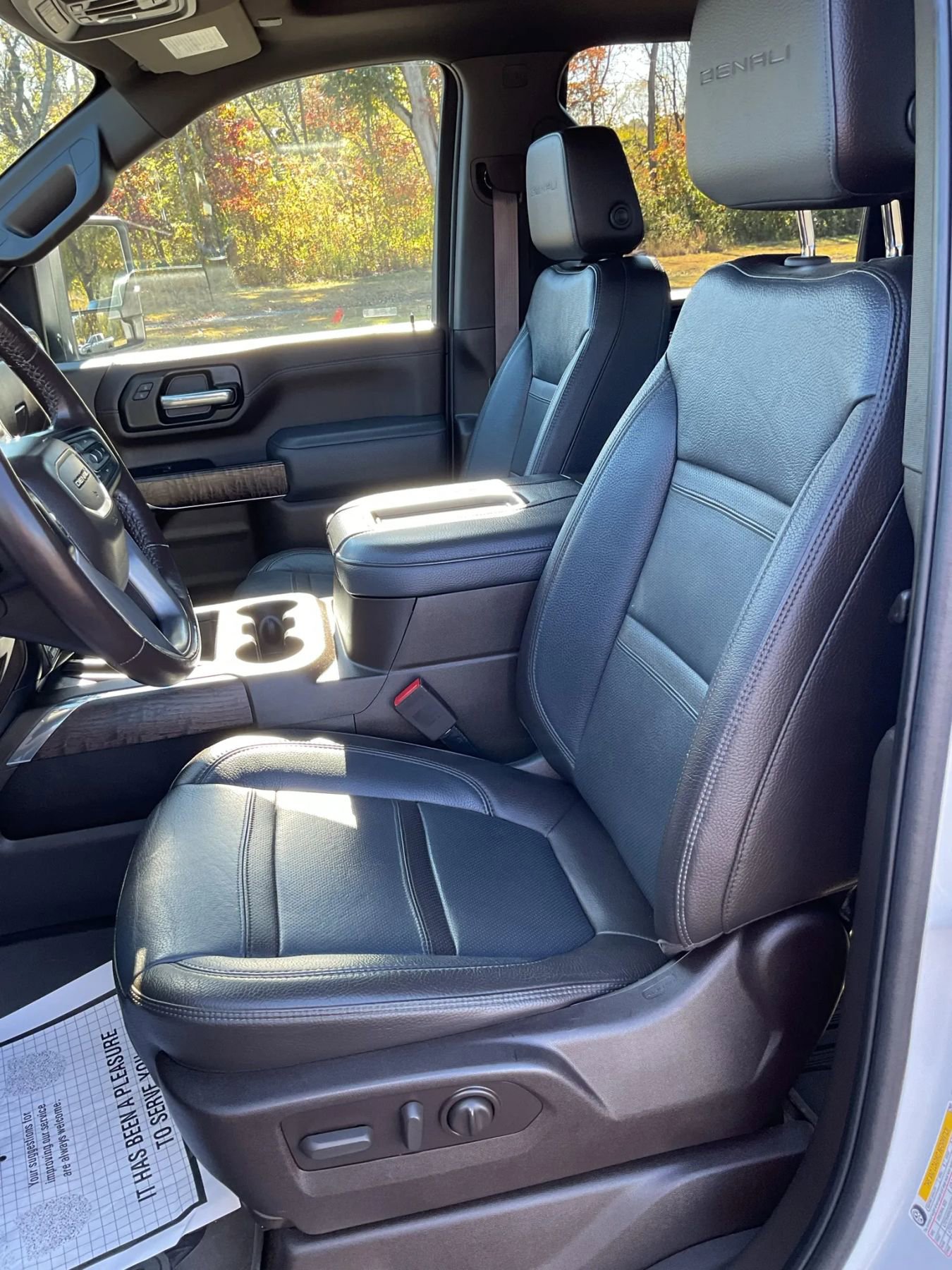 Used 2022 GMC Sierra 3500 Denali w/ Denali Ultimate Package image 28