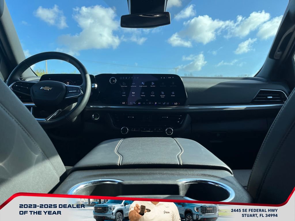 Used 2025 Chevrolet Tahoe Premier image 16