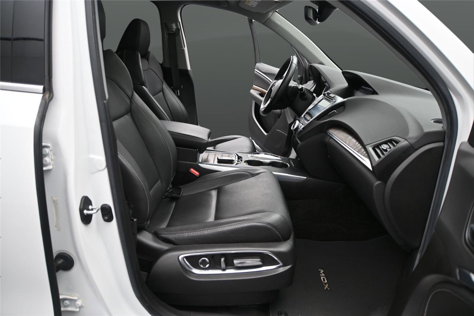 Certified 2020 Acura MDX SH-AWD w/ Technology Package image 16