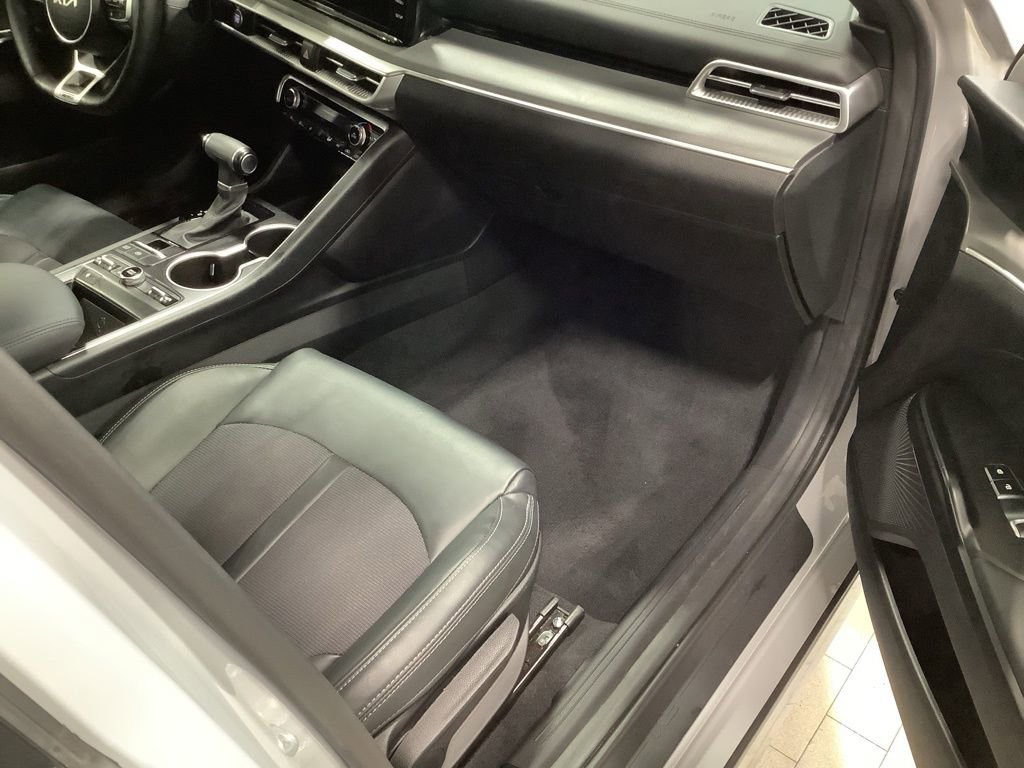 Used 2023 Kia K5 GT-Line image 23