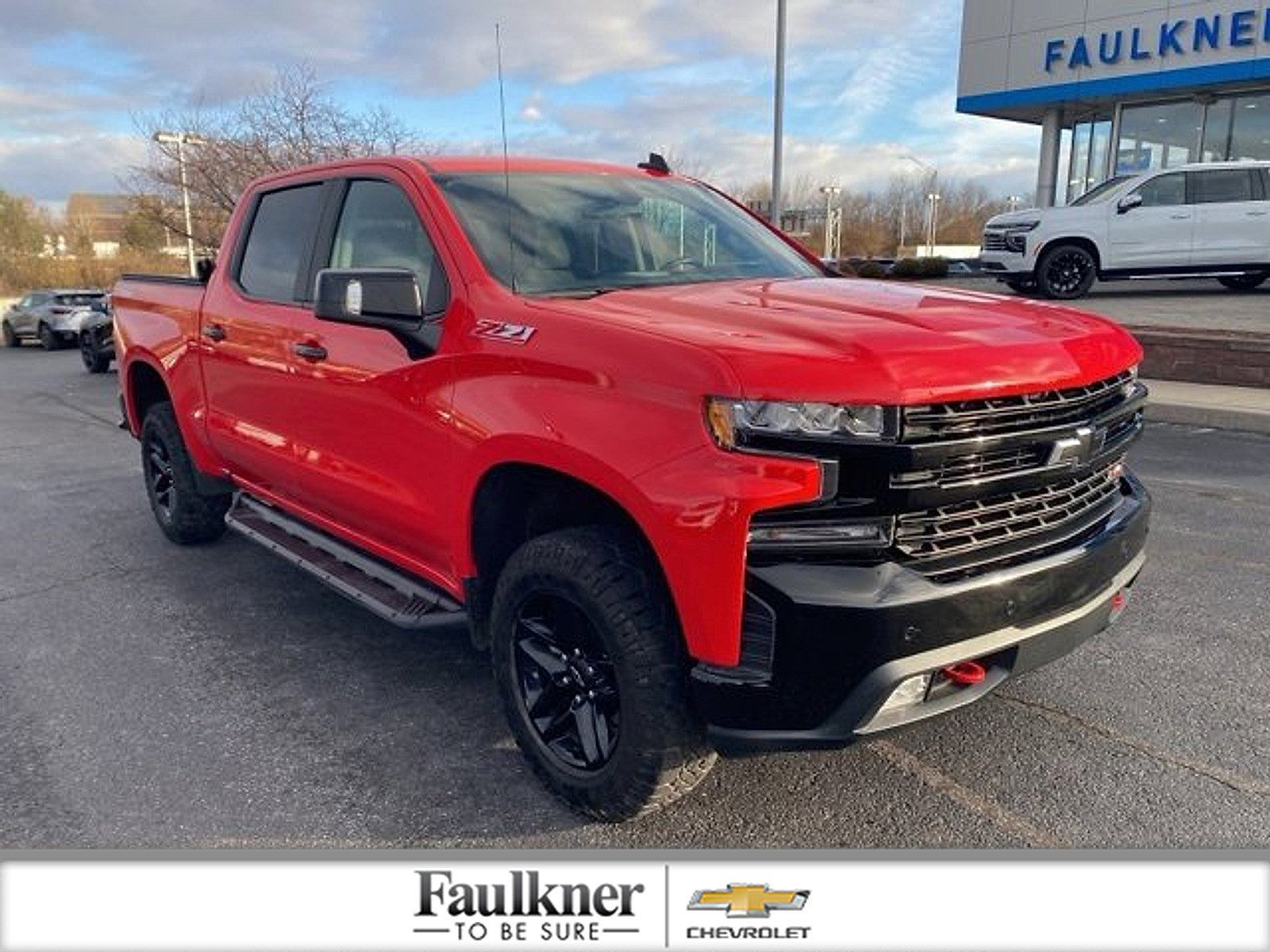 Used 2019 Chevrolet Silverado 1500 LT Trail Boss image 1
