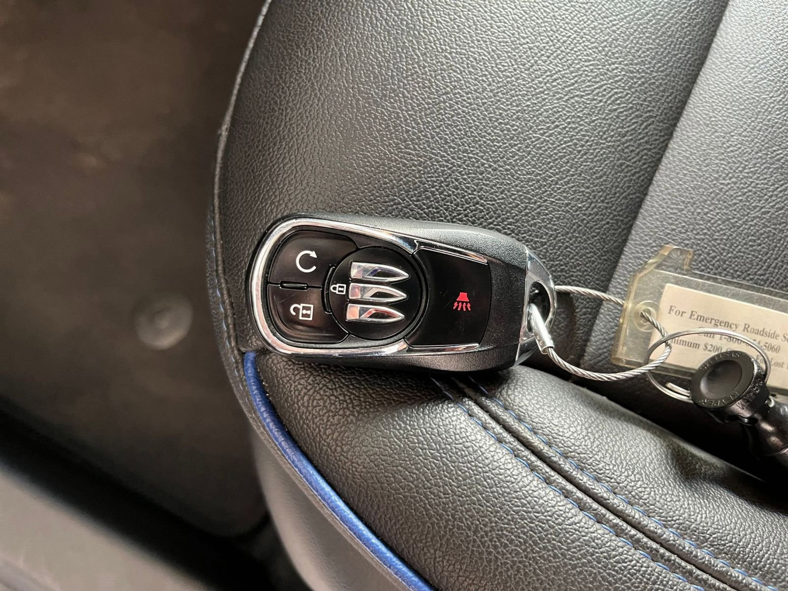 Used 2025 Buick Envista Sport Touring image 22