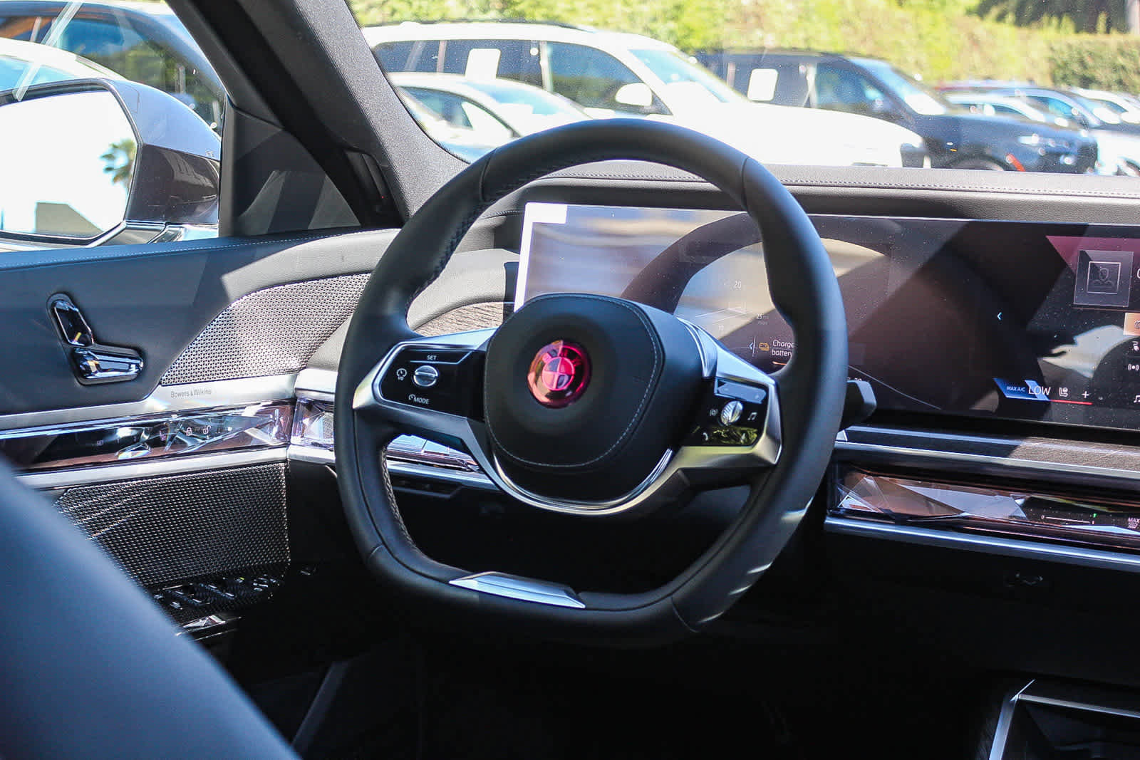 New 2026 BMW i7 M70 RWD image 15