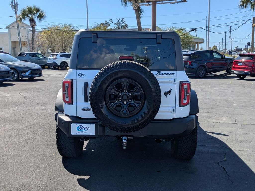 Used 2023 Ford Bronco Wildtrak image 7