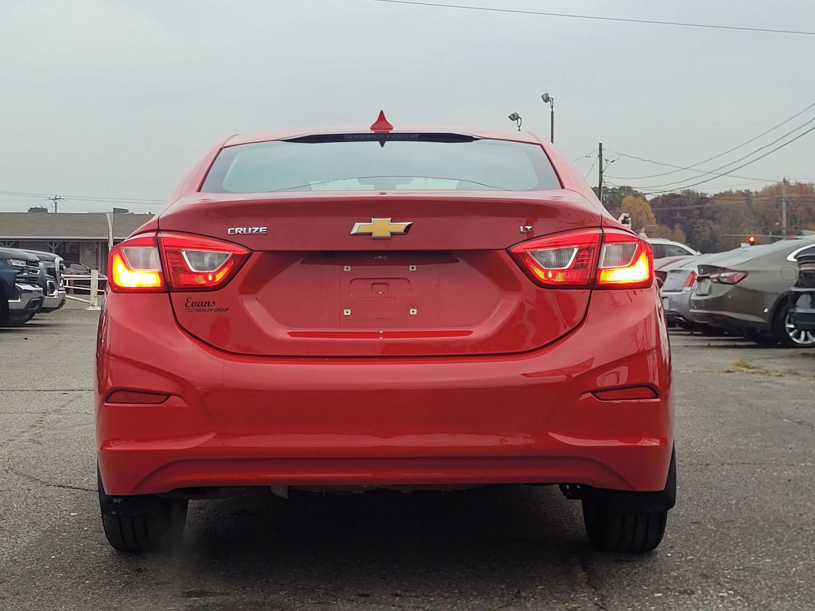 Used 2017 Chevrolet Cruze LT w/ Convenience Package image 9