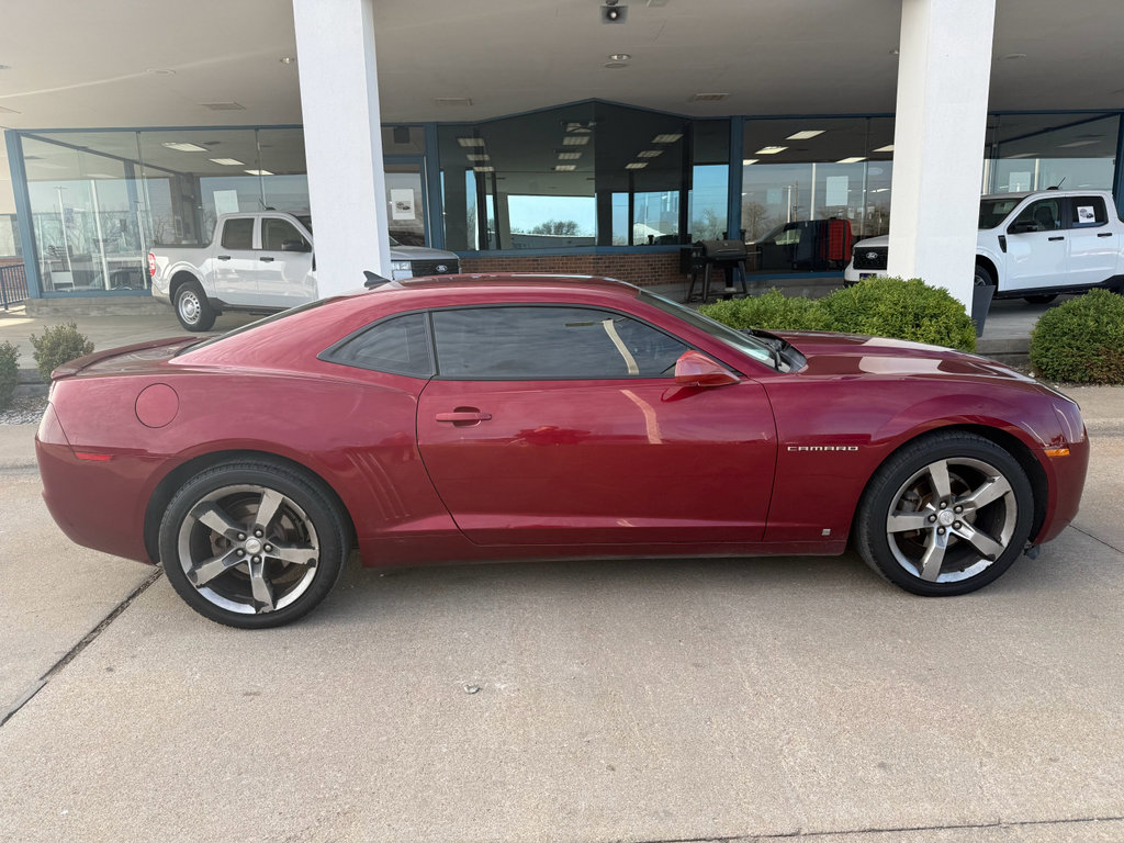 Used 2010 Chevrolet Camaro LT w/ RS Package image 4
