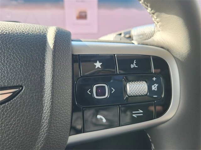 Used 2026 Genesis GV70 2.5T Advanced image 40