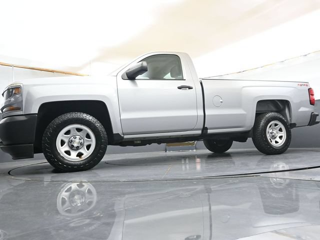 Used 2017 Chevrolet Silverado 1500 W/T AWD/4WD image 24