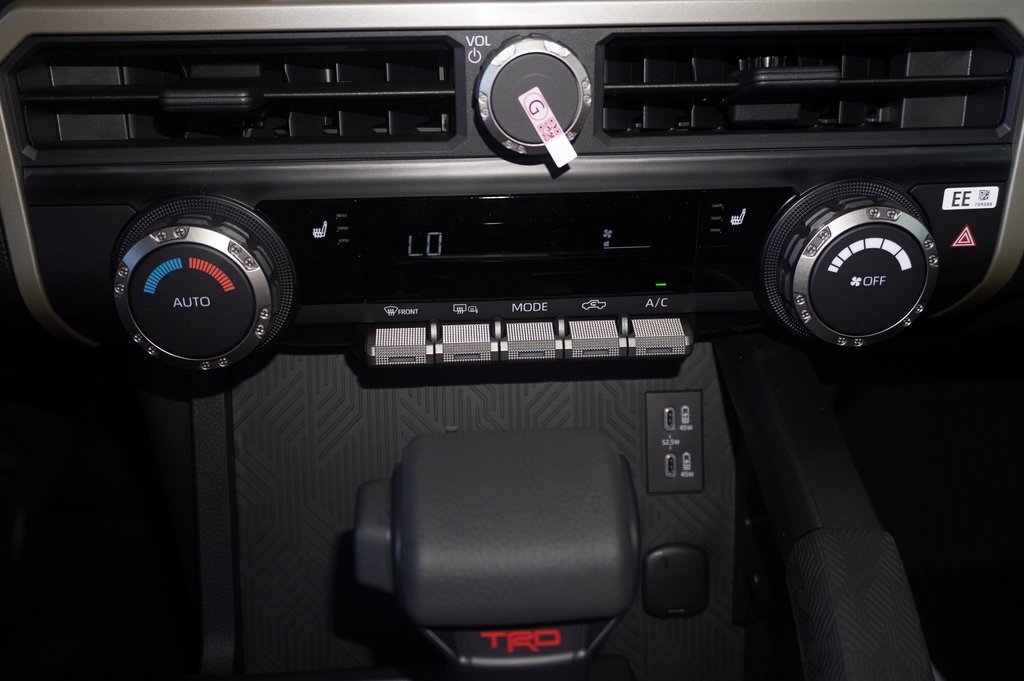 New 2025 Toyota Tacoma TRD Off-Road image 14