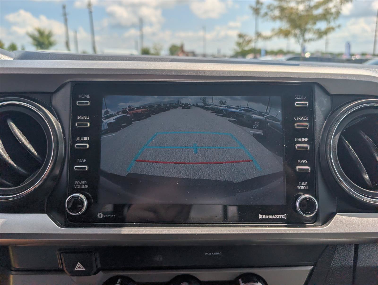 Used 2022 Toyota Tacoma SR5 RWD image 26