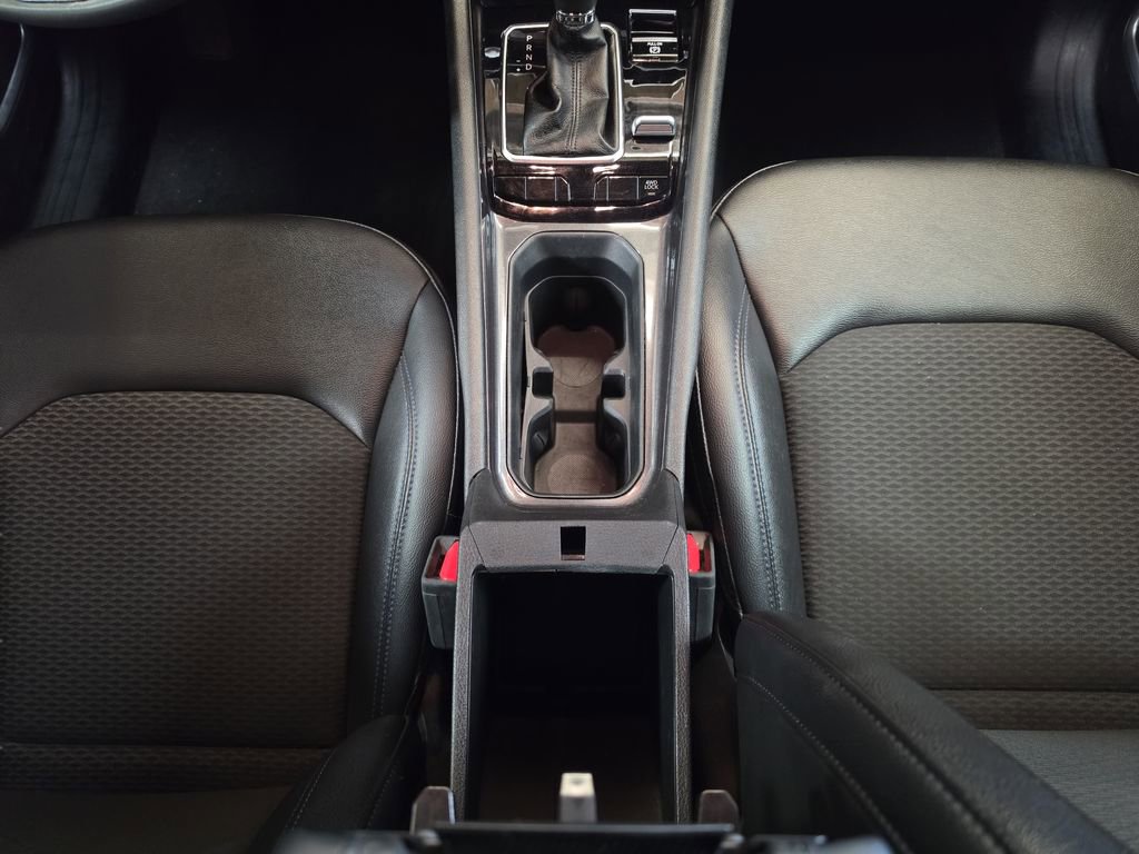 Used 2024 Jeep Compass Latitude image 17