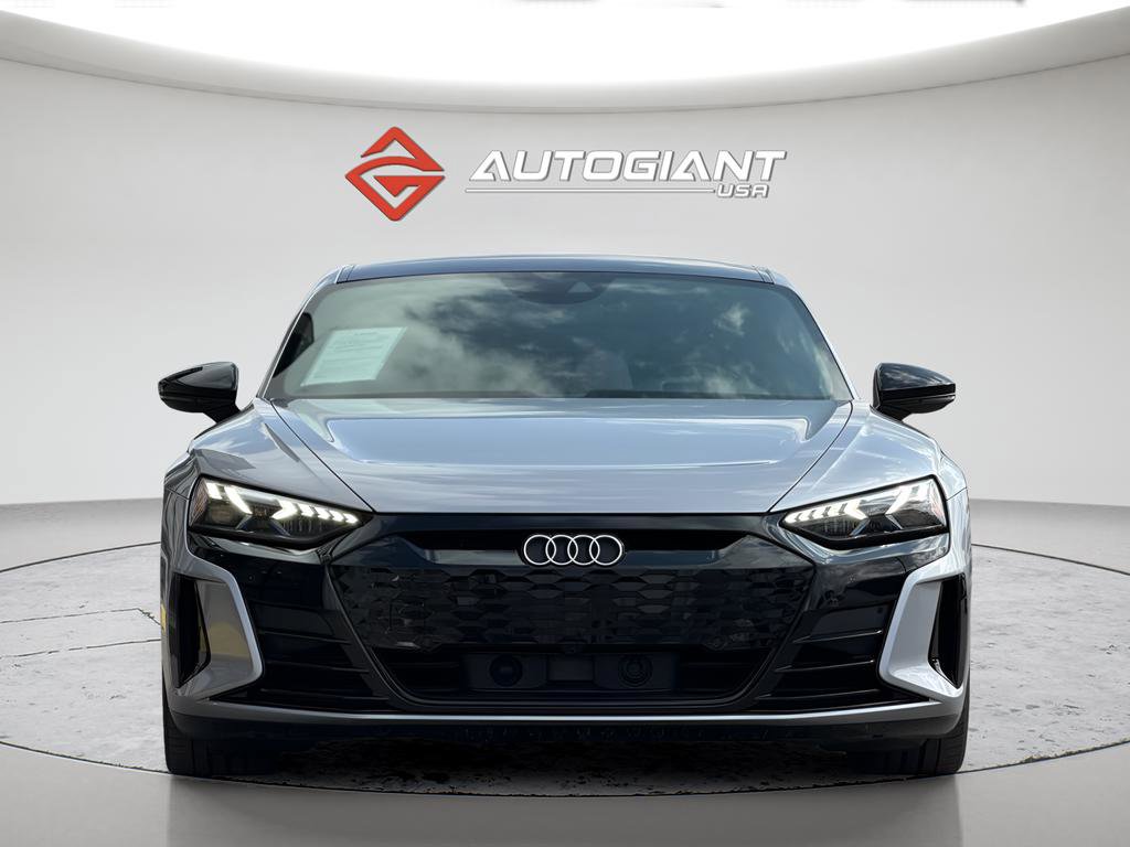 Used 2022 Audi e-tron GT Prestige image 4