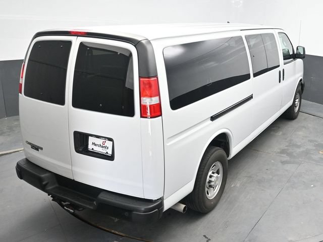 Used 2024 Chevrolet Express 3500 LS RWD image 30