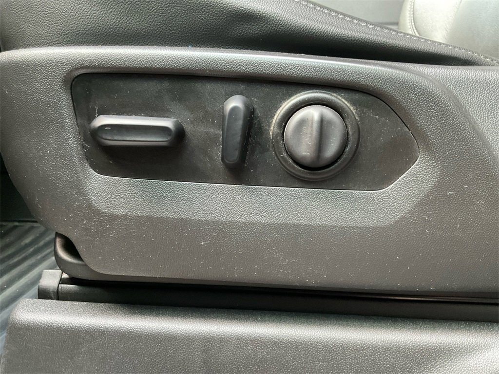 Used 2020 Chevrolet Silverado 1500 LT Trail Boss image 29