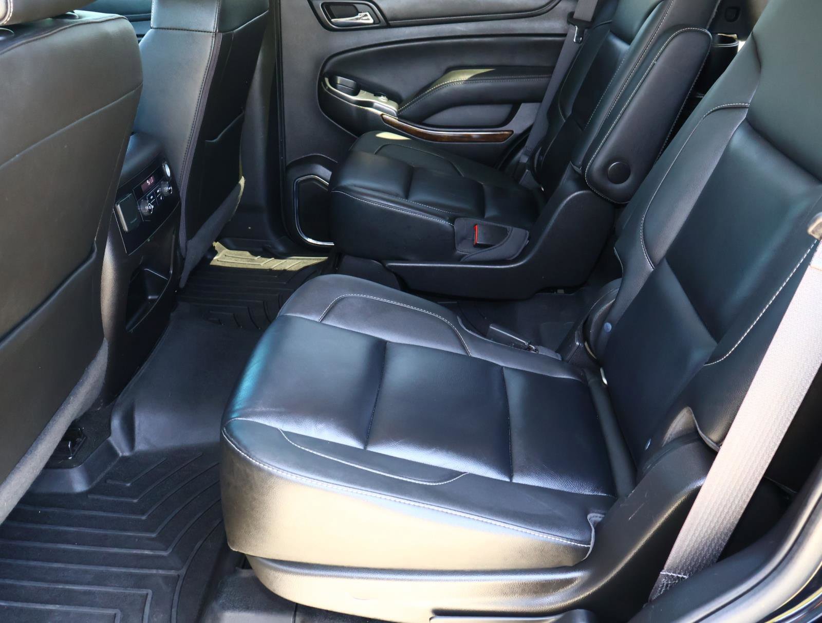 Used 2016 Chevrolet Tahoe LT w/ Luxury Package RWD image 22
