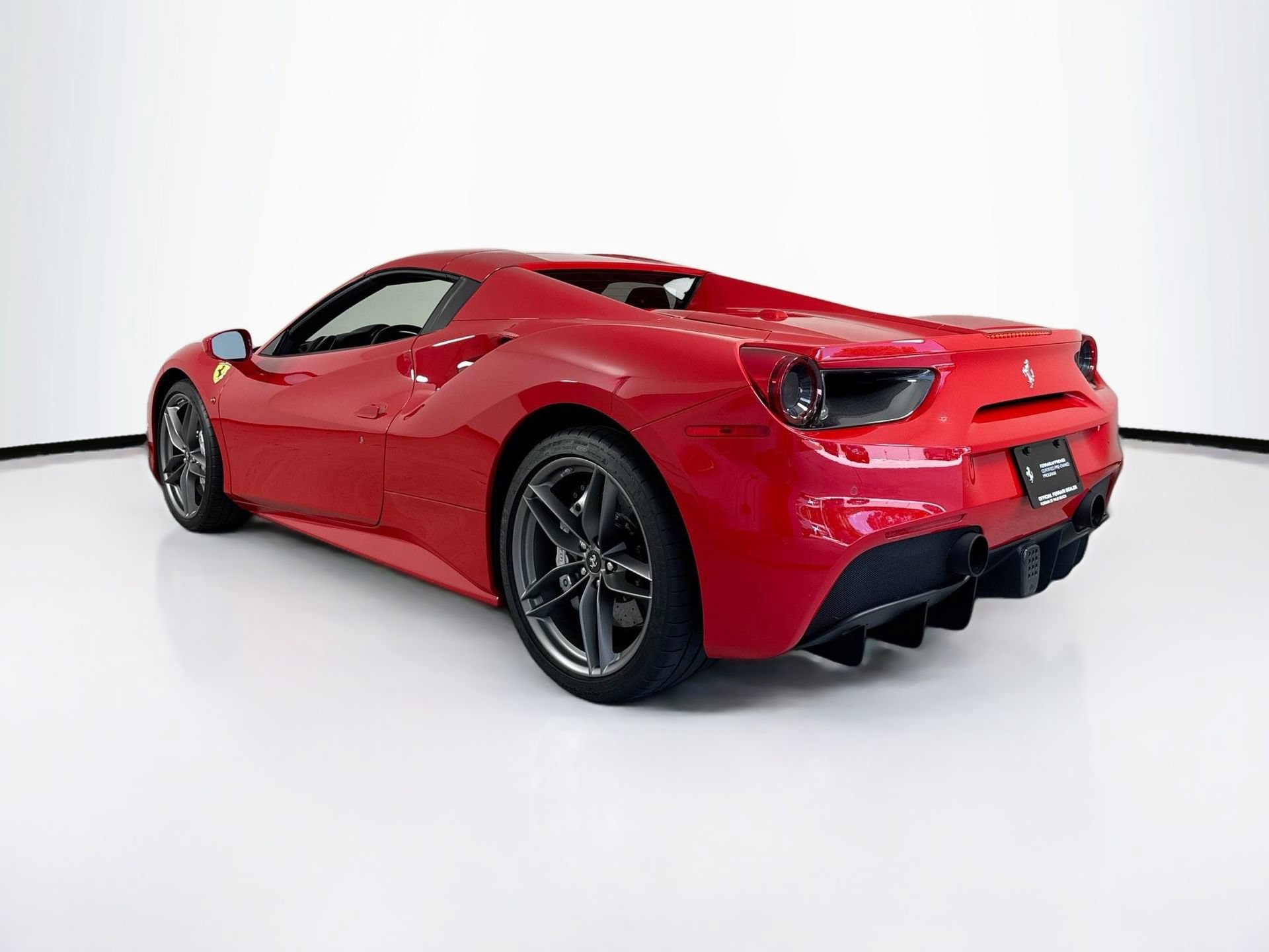 Certified 2017 Ferrari 488 Spider RWD image 5