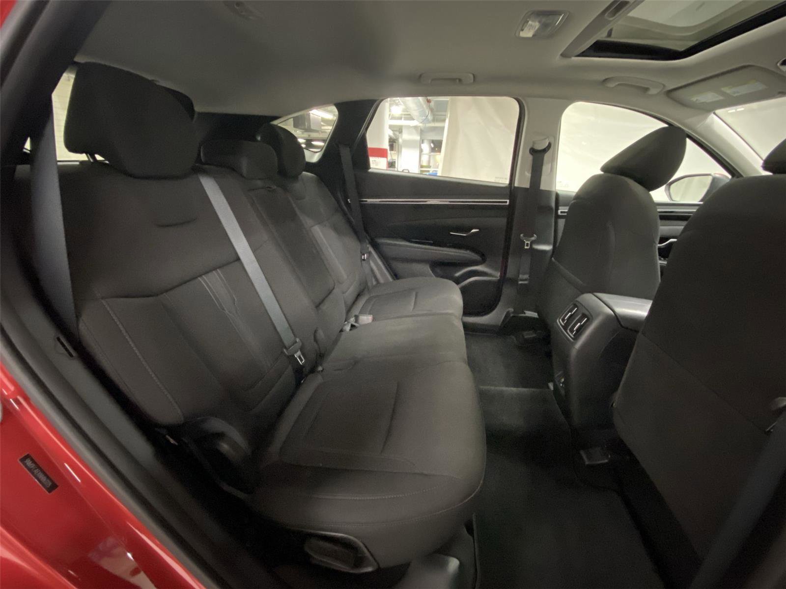 Used 2022 Hyundai Tucson SEL w/ Convenience Package AWD/4WD image 28