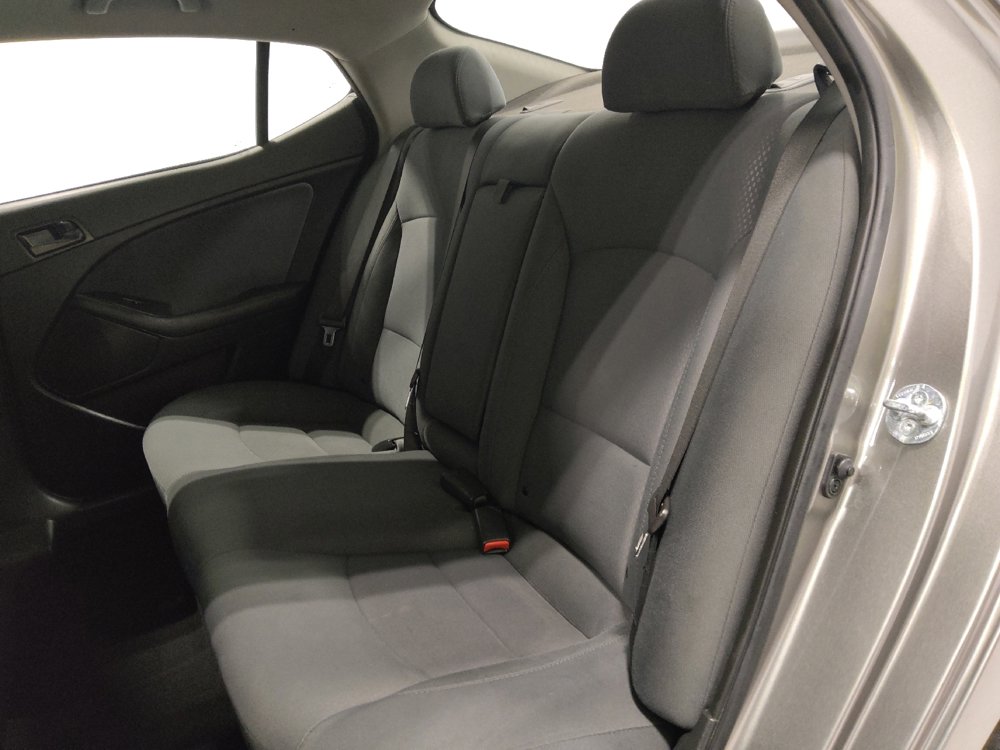 Used 2015 Kia Optima LX image 18