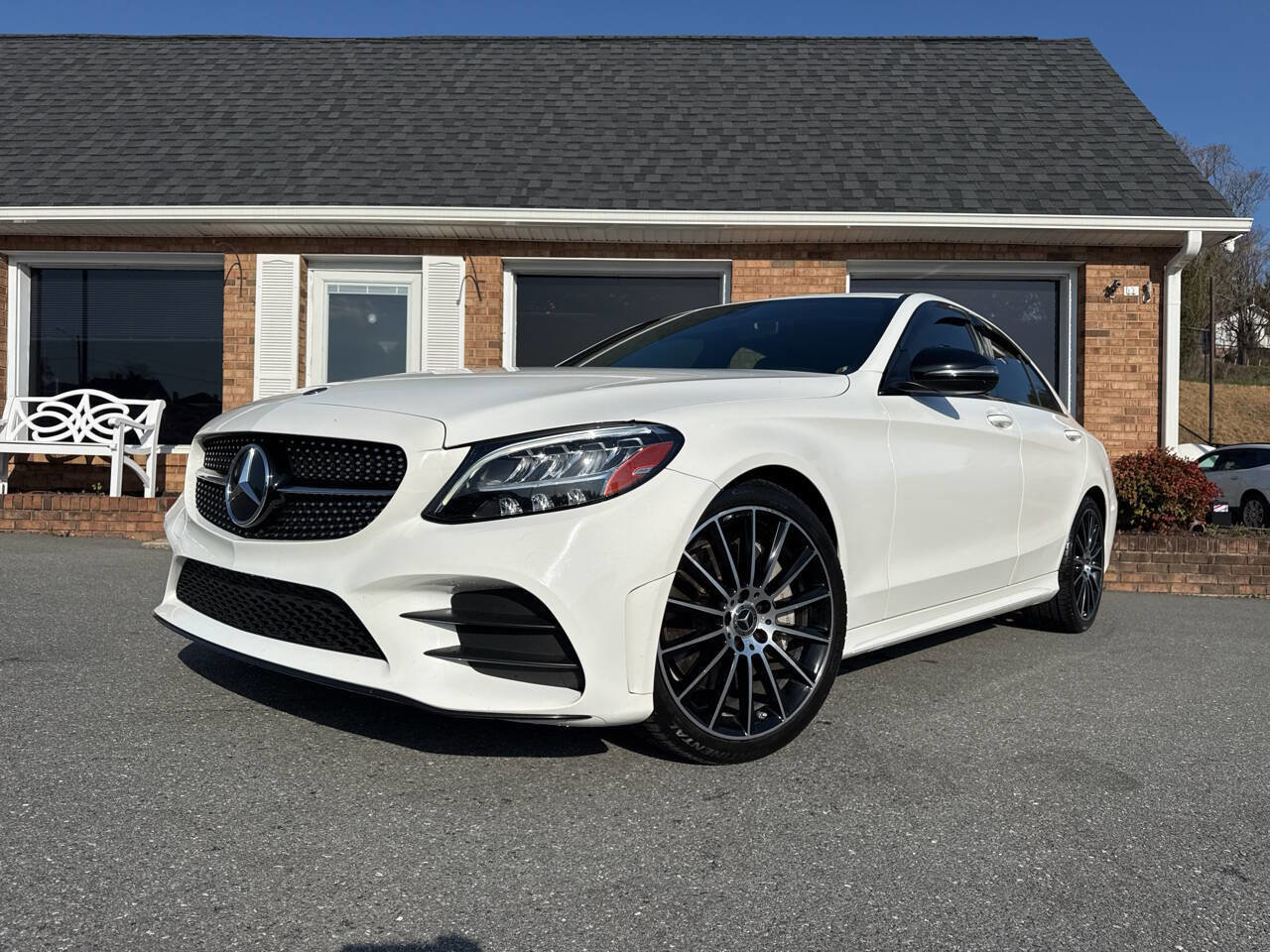 Used 2019 Mercedes-Benz C 300 Sedan w/ AMG Line image 43