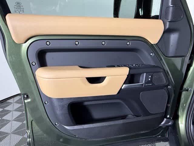 New 2026 Land Rover Defender 110 S AWD/4WD image 20