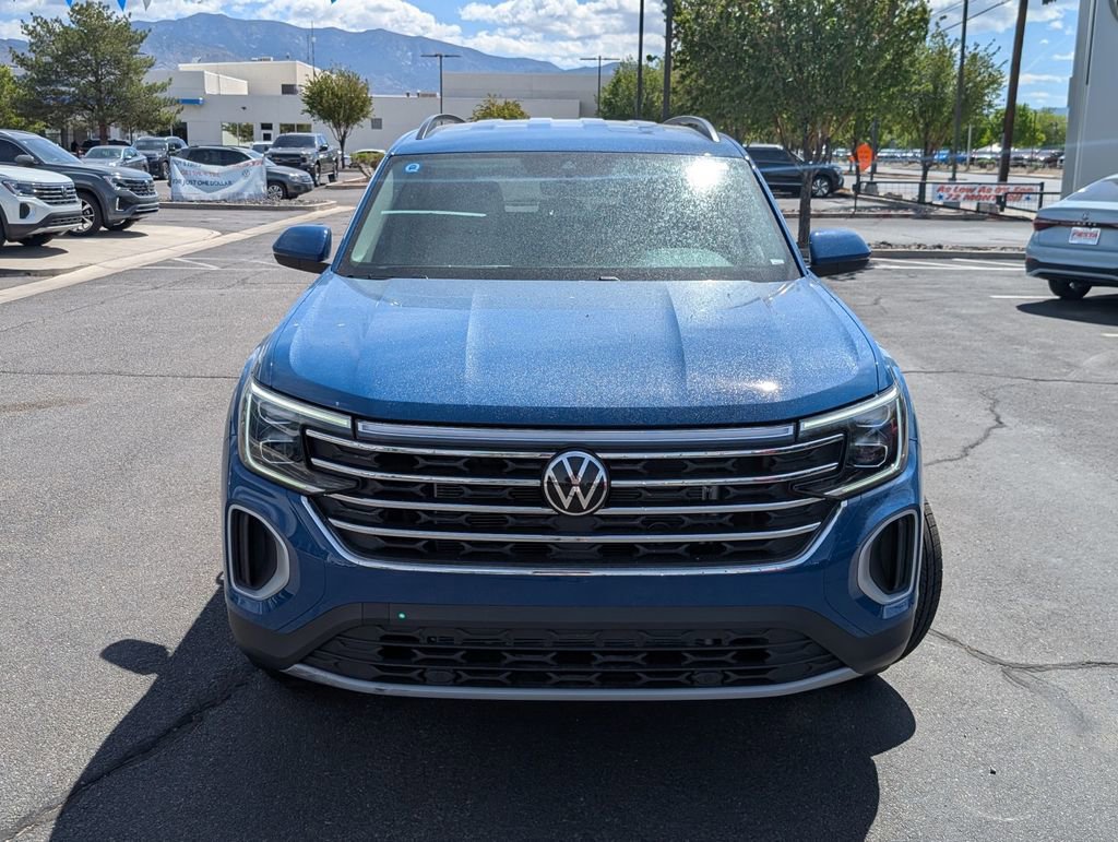 New 2025 Volkswagen Atlas SE image 3