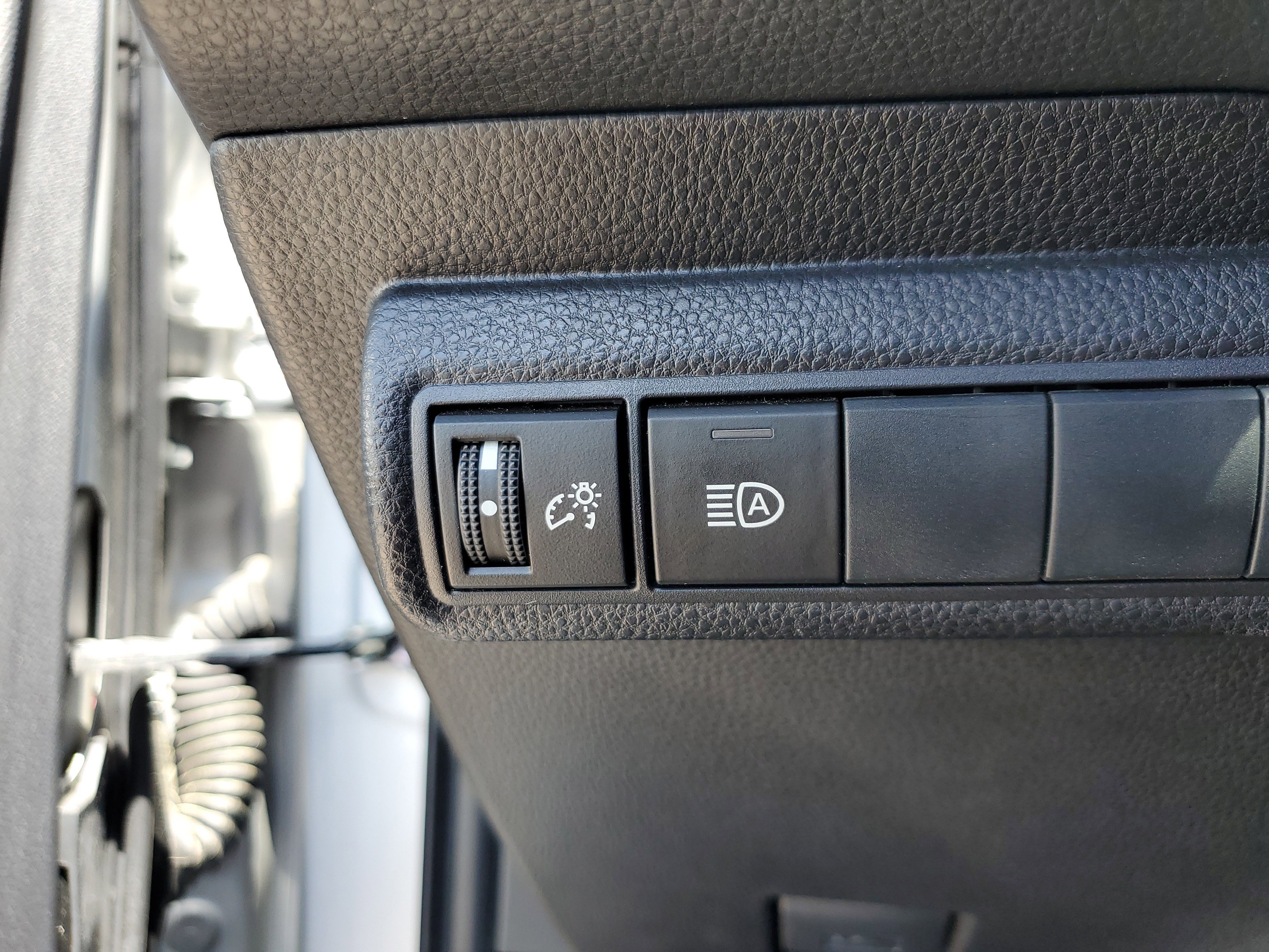 Used 2023 Toyota Corolla SE FWD image 28