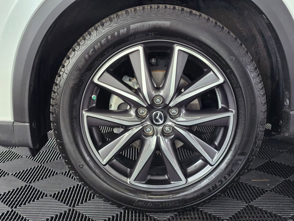 Used 2018 MAZDA CX-5 Touring w/ Preferred Equipment Package image 12
