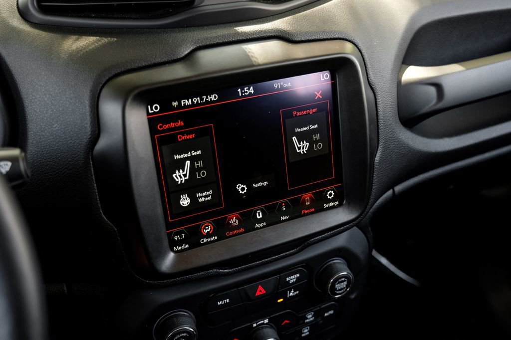 Used 2021 Jeep Renegade Trailhawk image 31