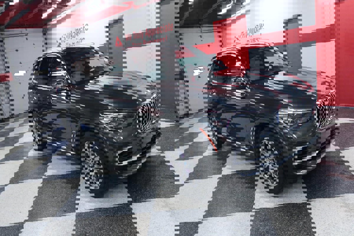 Used 2023 BMW X5 xDrive40i image 3