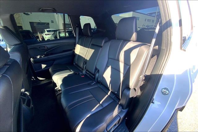 Used 2023 Honda Passport TrailSport image 17