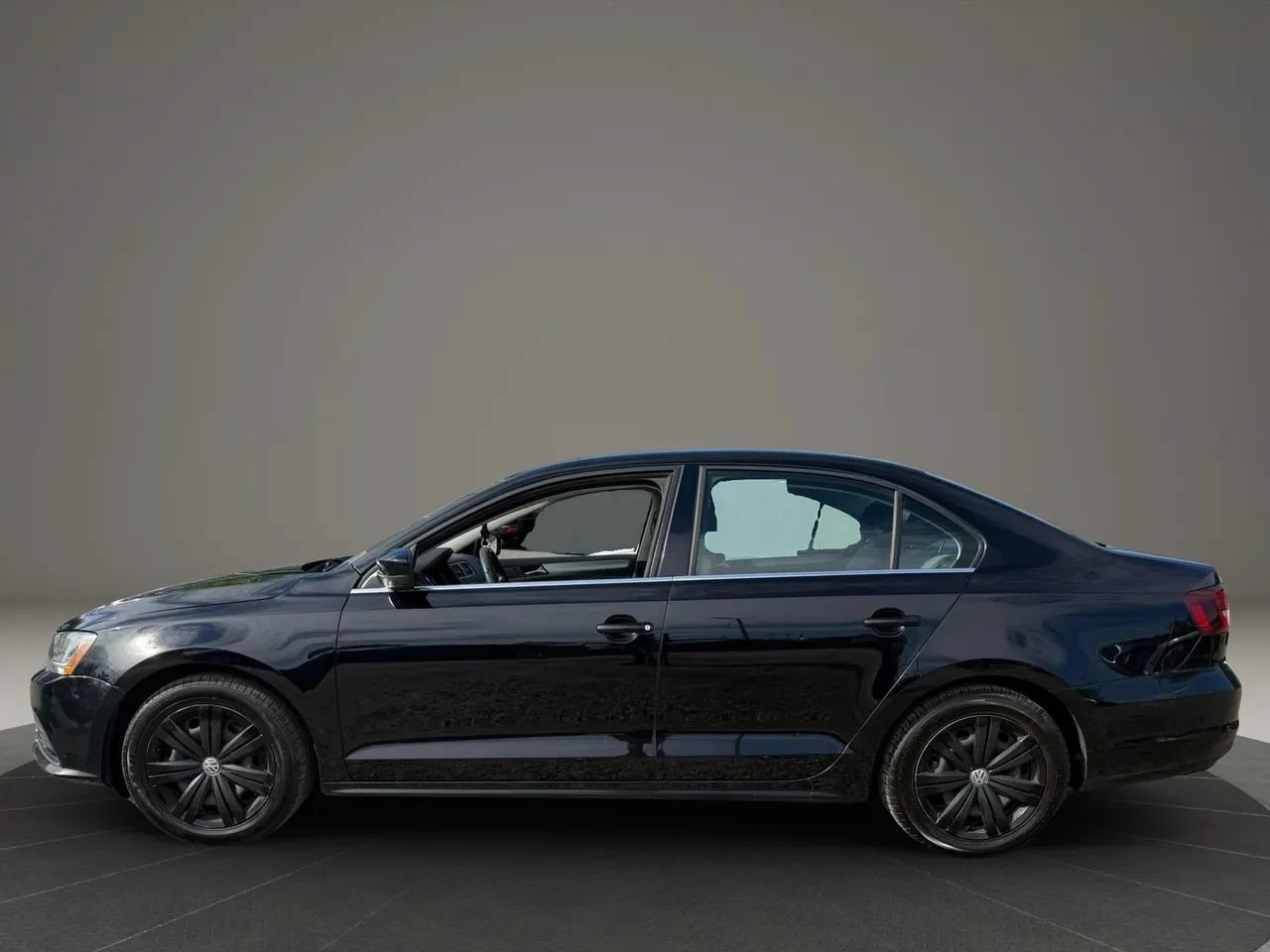 Used 2017 Volkswagen Jetta S FWD image 8