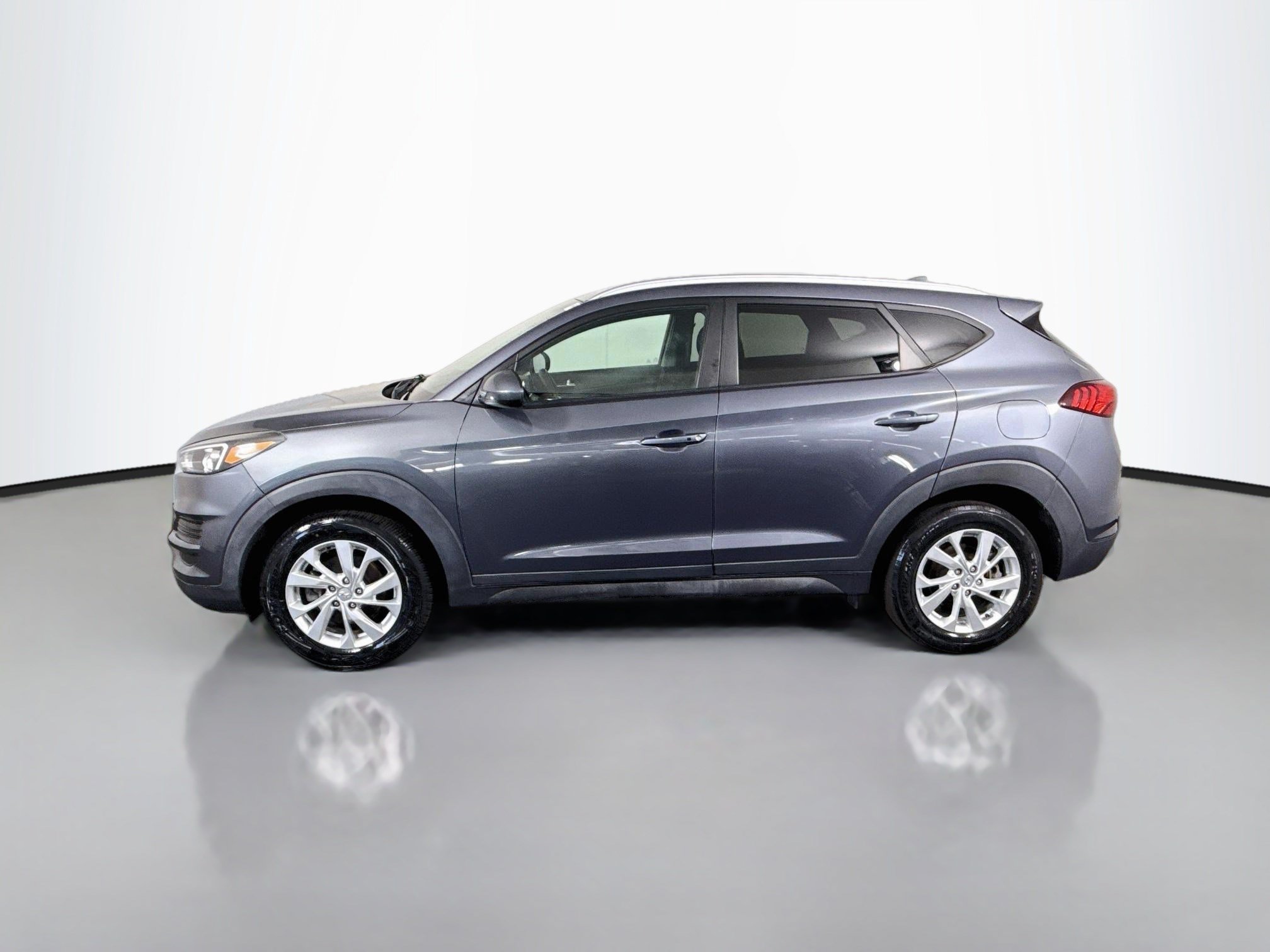 Used 2021 Hyundai Tucson Value w/ Cargo Package AWD/4WD image 6