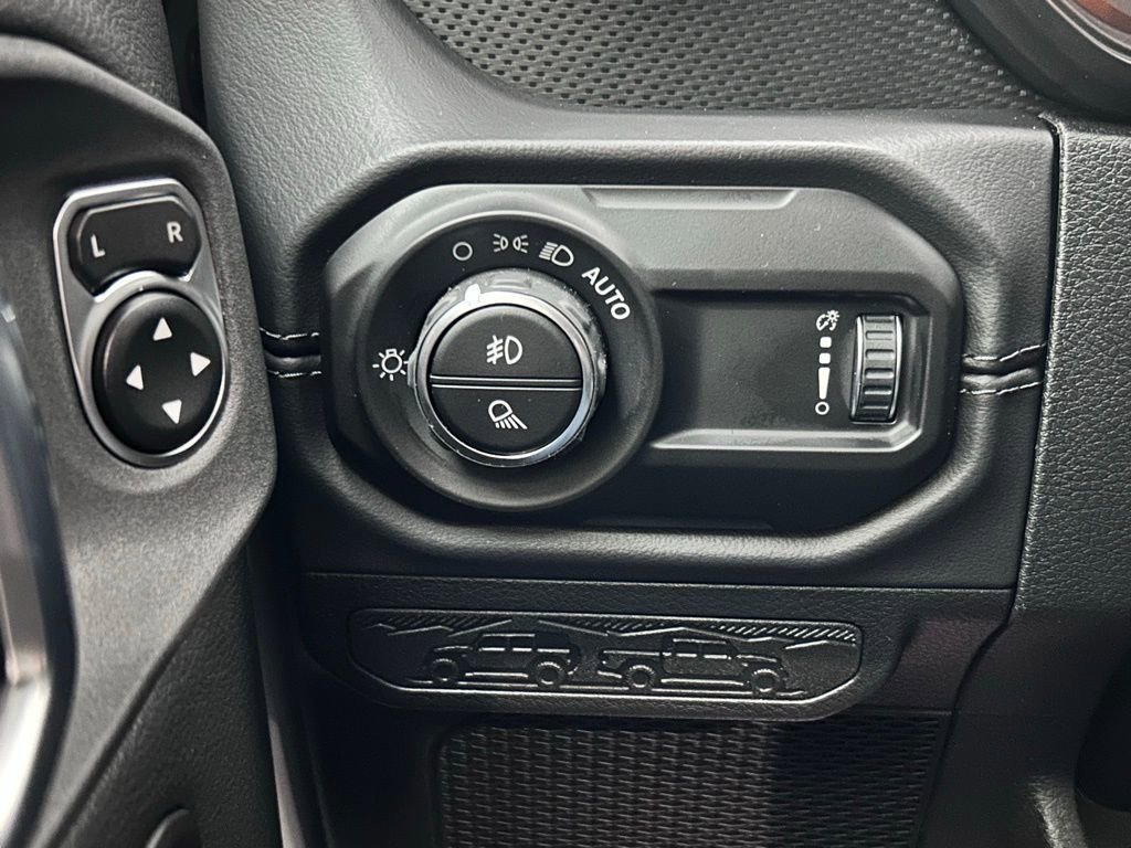 New 2026 Jeep Gladiator Rubicon image 19