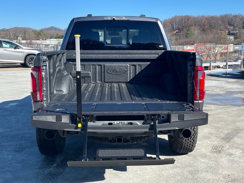 New 2025 Ford F150 Raptor image 4