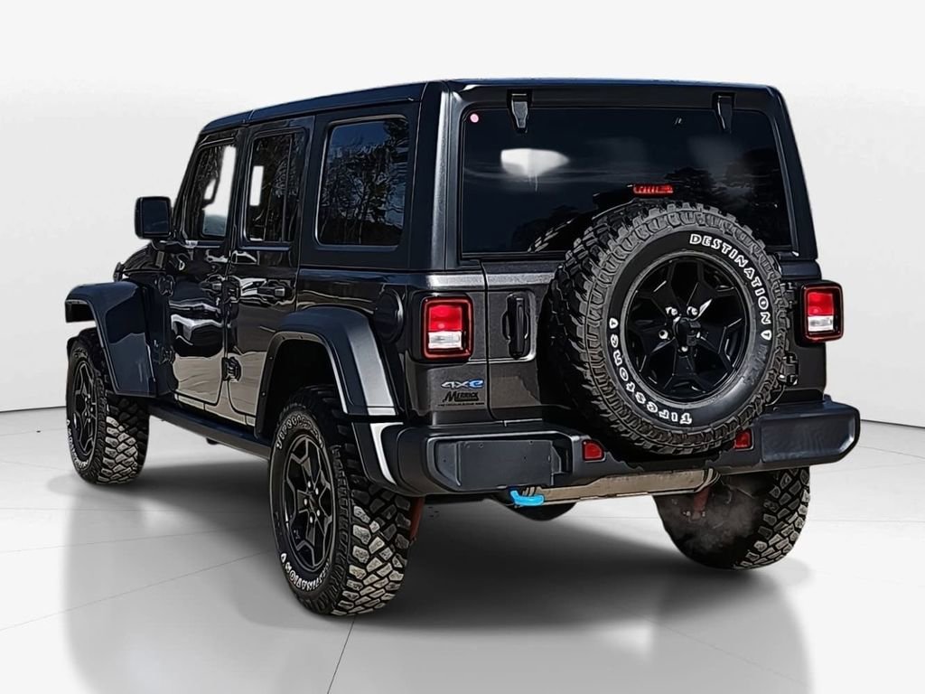 Used 2023 Jeep Wrangler Unlimited w/ Cold Weather Group image 5