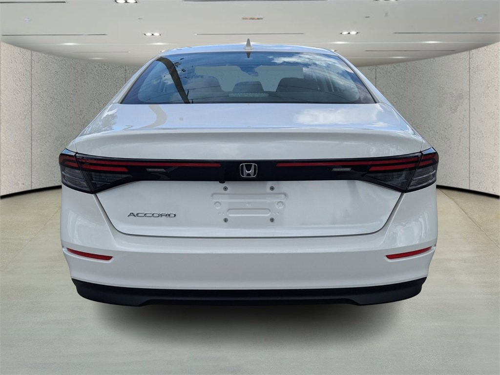 Used 2023 Honda Accord LX image 4