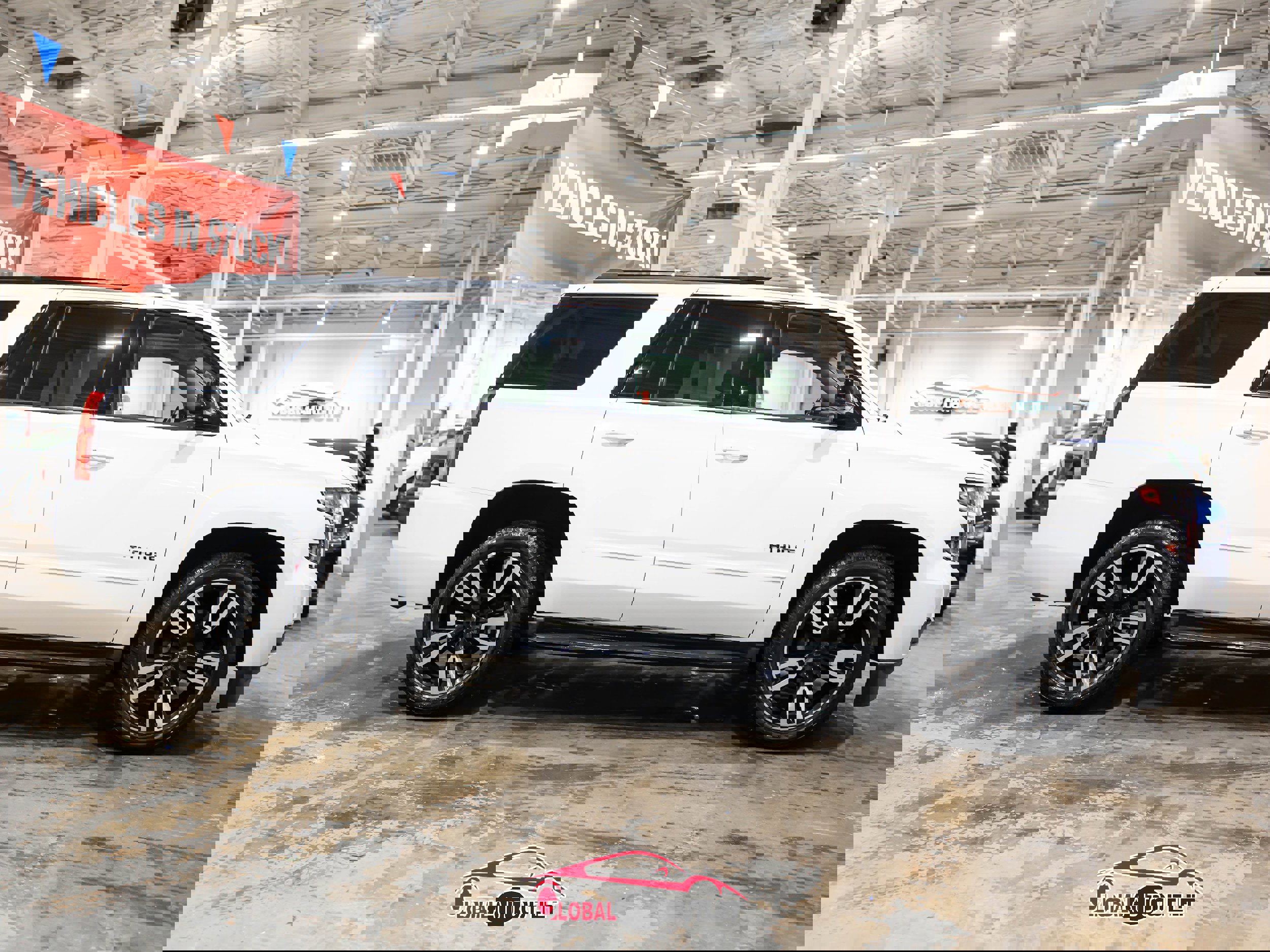 Used 2020 Chevrolet Tahoe Premier w/ RST 6.2L Performance Edition image 8