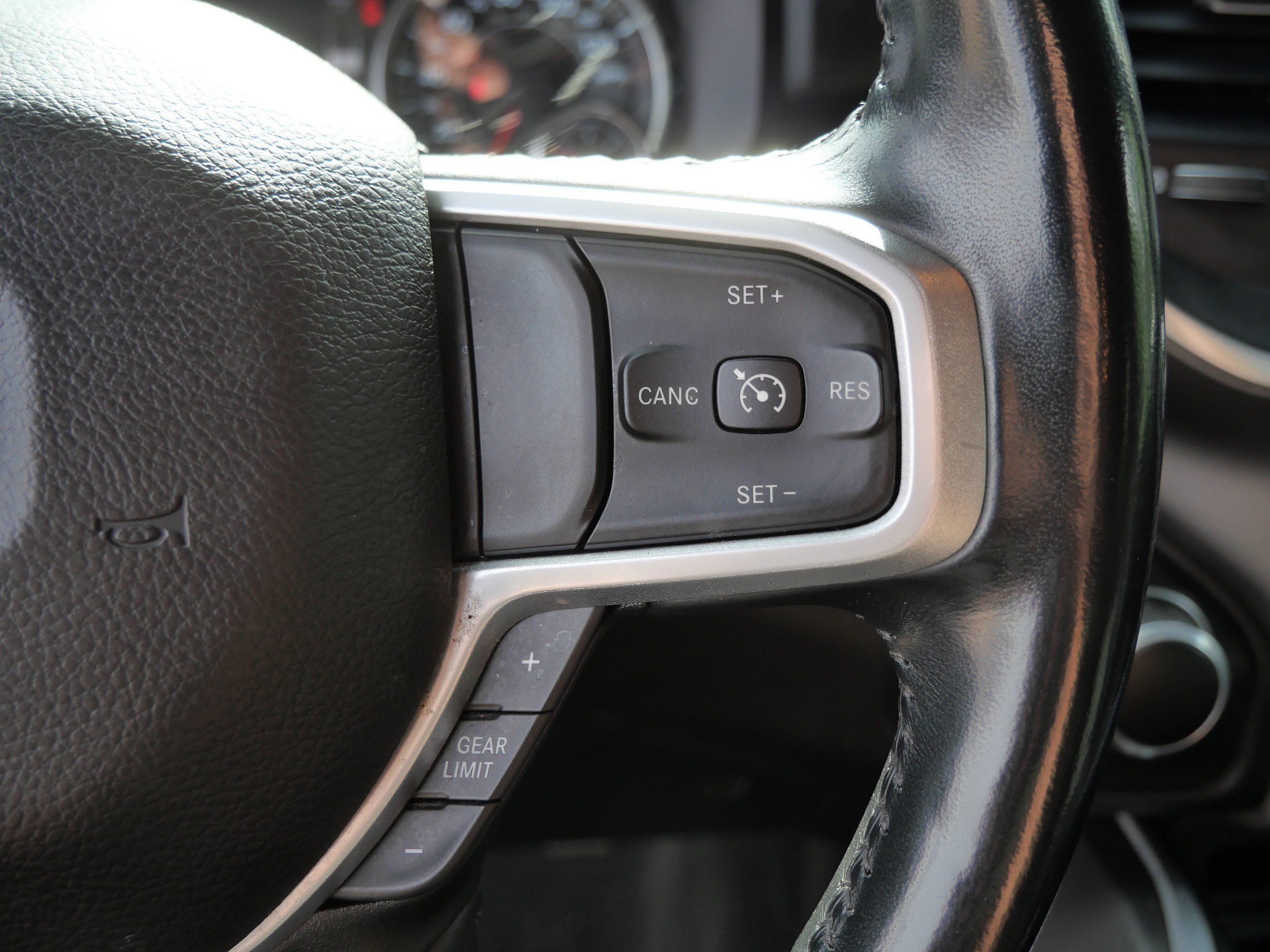 Used 2022 RAM 1500 Big Horn AWD/4WD image 29
