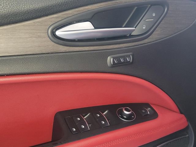 Used 2021 Alfa Romeo Stelvio Ti w/ Nero Edizione AWD/4WD image 7